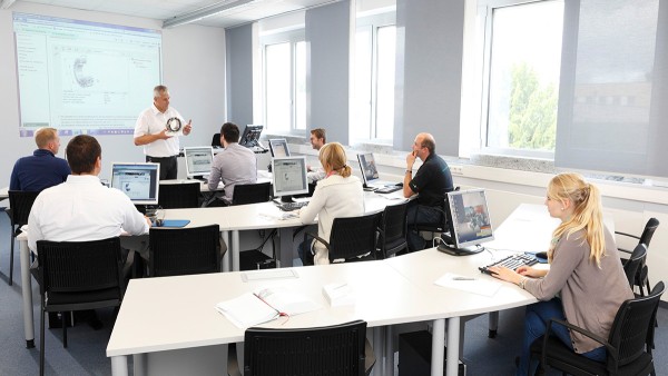 The modular range of courses  on offer at our Schaeffler Technology Center – Training is based on the principle of holistic expertise.