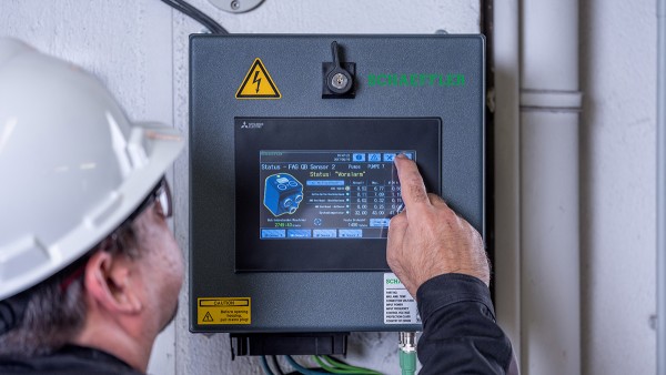 Als vorkonfiguriertes Plug-and-Play-System erfordert der SmartQB keinerlei Vorkenntnisse im Bereich Condition Monitoring.