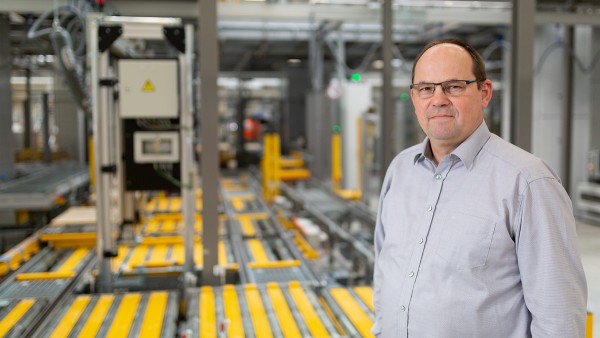 Maintenance Management For Intralogistics Schaeffler Germany