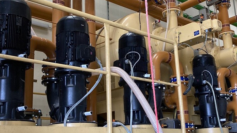 Monitoring pumps in a central supply systems
